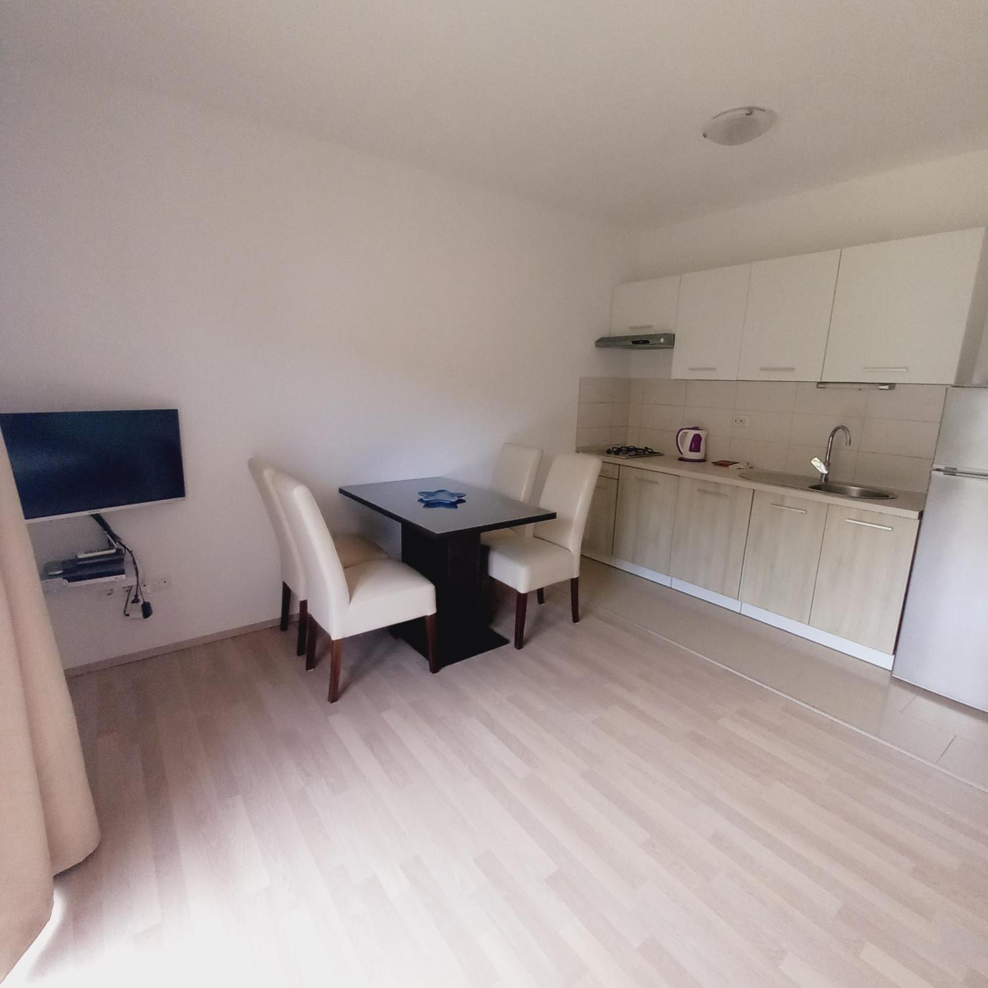 Apartments M&M Grebaštica Eksteriør bilde